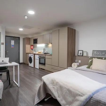 For Students Only - In The Heart Of Apartament